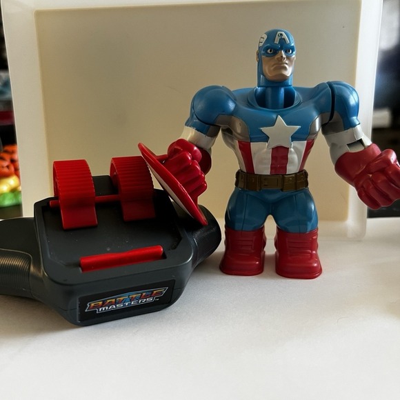 2013 Hasbro Battle Masters Slam Marvel Captain‎ America Figure W/controller - Picture 1 of 6